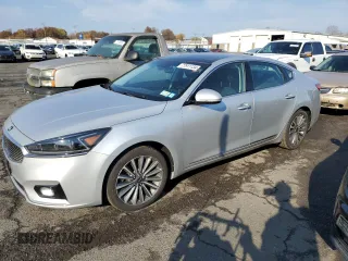 2017 Kia Cadenza Premium with VIN KNALC4J14H5039575, listed as a Copart auction lot 77911134 with 57,822 mi miles and Clean Title. Bid and sale history available at carsss.com. Image 1.