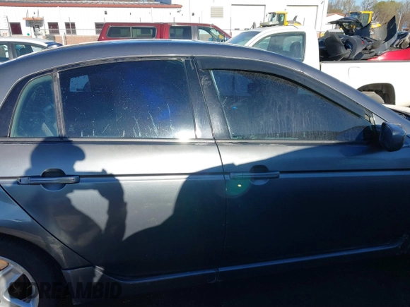 2005 Acura TL with VIN 19UUA662X5A050563, listed as a IAAI auction lot 41817787 with 244,739 mi miles. Bid and sale history available at carsss.com. Image 12.