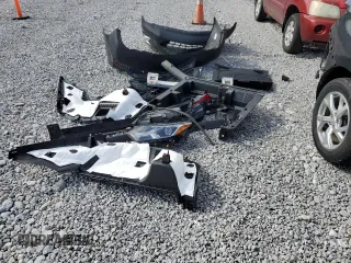 2019 Chevrolet Equinox Premier z VIN 2GNAXNEV5K6302984, wystawiony jako Copart lot #56033935 z przebiegiem 59 554 mil mil oraz Szkoda całkowita • Salvage title. Historia ofert i sprzedaży dostępna na DreamBid. Obrazek 13.