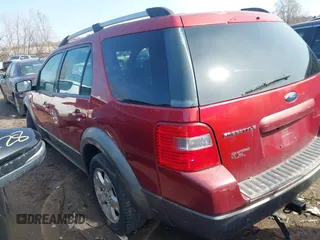 2006 Ford Freestyle SEL with VIN 1FMDK02156GA32892, listed as a IAAI auction lot 41804226 with 159,559 mi miles. Bid and sale history available at carsss.com. Image 3.