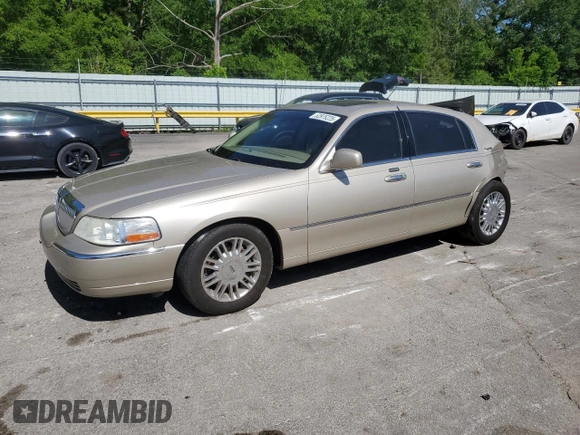 2007 Lincoln Town Car Signature Limited z VIN 1LNHM82V77Y617160, wystawiony jako Copart lot #52975225 z przebiegiem 275 067 mil mil oraz Szkoda całkowita • Salvage title. Historia ofert i sprzedaży dostępna na DreamBid. Obrazek 1.