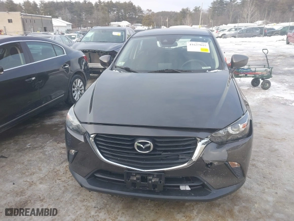 2018 Mazda CX-3 Sport with VIN JM1DKFB76J0316593, listed as a IAAI auction lot 41637015 with 29,998 mi miles. Bid and sale history available at carsss.com. Image 12.