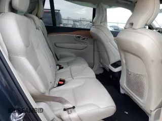 2022 Volvo XC90 Momentum с VIN YV4A22PK0N1852350, выставлен на аукционе Copart как лот 85783904 с пробегом Не указан миль и Списание • Salvage title. История ставок и продаж доступна на DreamBid. Изображение 11.