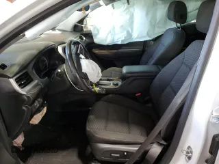 2019 GMC Acadia SLE with VIN 1GKKNSLAXKZ269832, listed as a Copart auction lot 76546764 with Not Provided miles and Salvage Title. Bid and sale history available at DreamBid. Image 7.