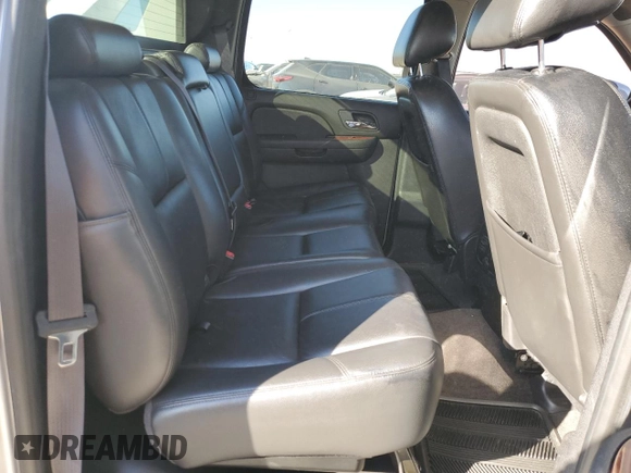 2013 Chevrolet Avalanche LT with VIN 3GNMCFE06DG214505, listed as a Copart auction lot 43686145 with 112,816 mi miles and Salvage Title. Bid and sale history available at DreamBid. Image 10.