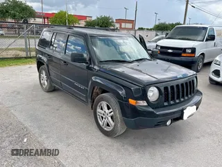 2017 Jeep Patriot Sport SE with VIN 1C4NJPBA7HD211671, listed as a Copart auction lot 62742195 with 127,467 mi miles and Clean title. Bid and sale history available at DreamBid. Image 1.