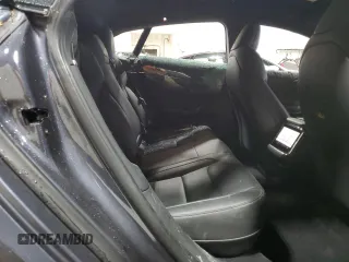 2022 Tesla Model S Plaid z VIN 5YJSA1E64NF460280, wystawiony jako Copart lot #60063745 z przebiegiem 42 387 mil mil oraz Szkoda całkowita • Salvage title. Historia ofert i sprzedaży dostępna na DreamBid. Obrazek 10.