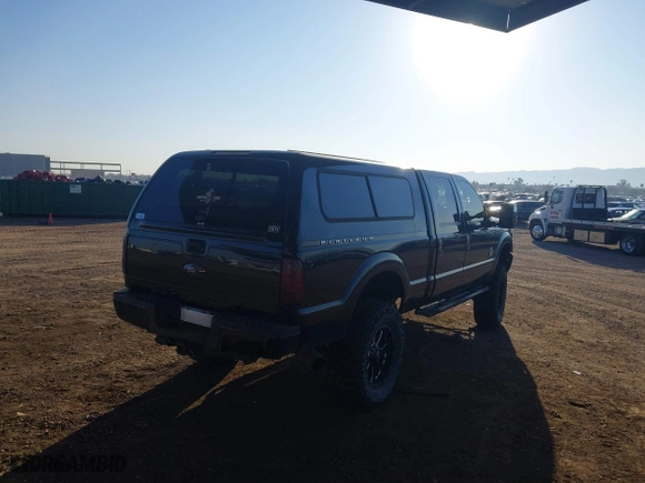 2015 Ford Super Duty F-250 SRW Lariat with VIN 1FT7W2BT6FEC13580, listed as a IAAI auction lot 41466639 with 196,761 mi miles. Bid and sale history available at carsss.com. Image 4.