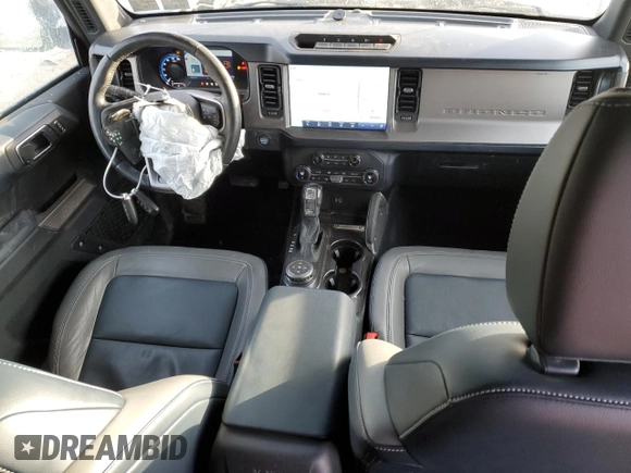 2021 Ford Bronco with VIN 1FMDE5DH7MLA94877, listed as a Copart auction lot 42676505 with 43,918 mi miles and Salvage title. Bid and sale history available at DreamBid. Image 8.