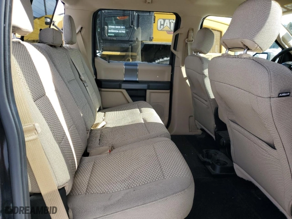 2015 Ford F-150 XLT w/HD Payload Pkg with VIN 1FTFW1EG3FFC17522, listed as a Copart auction lot 47593575 with 126,622 mi miles and Salvage Title. Bid and sale history available at carsss.com. Image 10.