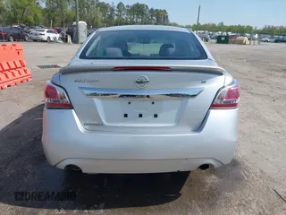 2015 Nissan Altima 2.5 S with VIN 1N4AL3APXFC162806, listed as a IAAI auction lot 42072965 with 56,765 mi miles. Bid and sale history available at carsss.com. Image 16.