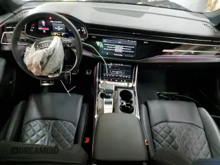 2024 Audi SQ8 Premium Plus z VIN WA1AWBF17RD008918, wystawiony jako Copart lot #48092245 z przebiegiem 14 211 mil mil oraz Szkoda całkowita • Salvage title. Historia ofert i sprzedaży dostępna na DreamBid. Obrazek 8.