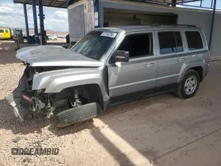 2015 Jeep Patriot Sport with VIN 1C4NJPBB0FD428386, listed as a Copart auction lot 53162285 with 101,892 mi miles and Salvage Title. Bid and sale history available at DreamBid. Image 1.