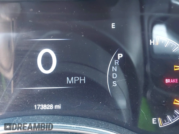 2015 Jeep Grand Cherokee Limited with VIN 1C4RJFBG5FC836296, listed as a IAAI auction lot 41803918 with 173,828 mi miles. Bid and sale history available at carsss.com. Image 15.