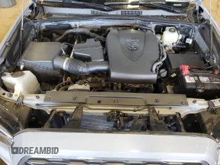 2020 Toyota Tacoma SR5 with VIN 3TMDZ5BN0LM091107, listed as a Copart auction lot 57582235 with 39,331 mi miles and Salvage title. Bid and sale history available at DreamBid. Image 11.