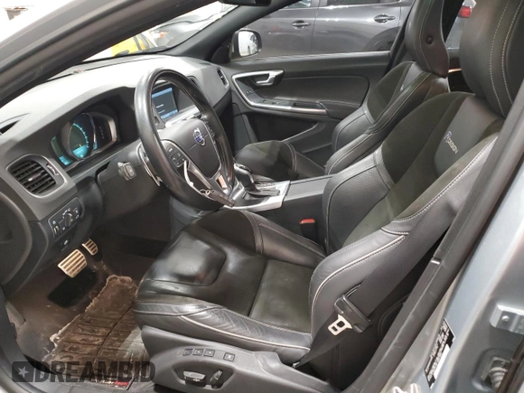 2015 Volvo V60 with VIN YV1902SG5F1210166, listed as a Copart auction lot 52084915 with 106,808 mi miles and Clean title. Bid and sale history available at DreamBid. Image 7.