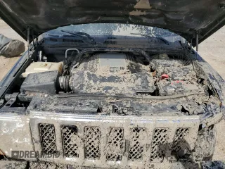 2008 Jeep Commander Overland с VIN 1J8HG68268C236386, выставлен на аукционе Copart как лот 47257805 с пробегом 208 094 миль миль и Списание • Salvage title. История ставок и продаж доступна на DreamBid. Изображение 13.