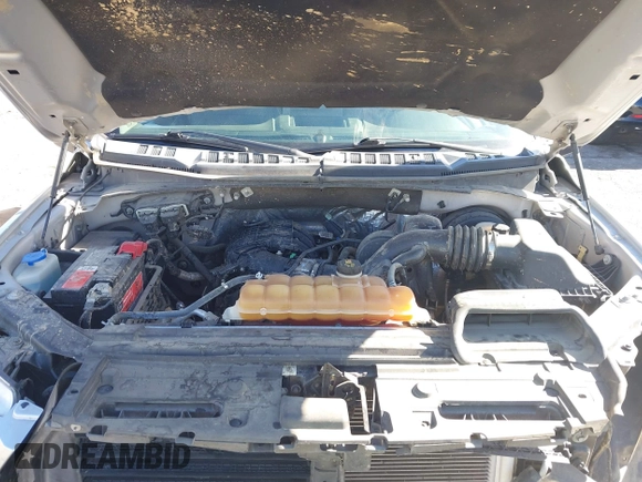 2015 Ford F-150 XLT with VIN 1FTEW1C8XFKE17196, listed as a IAAI auction lot 41414904 with 150,866 mi miles and . Bid and sale history available at carsss.com. Image 10.