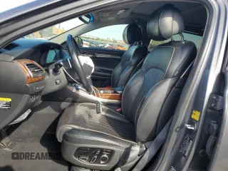 2017 Genesis G90 Ultimate z VIN KMHG54JH4HU029397, wystawiony jako Copart lot #50472265 z przebiegiem 125 406 mil mil oraz Szkody całkowita. Historia ofert i sprzedaży dostępna na DreamBid. Obrazek 7.