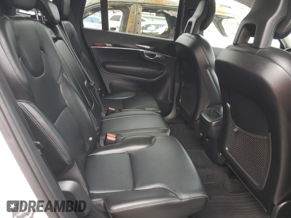 2018 Volvo XC90 Momentum with VIN YV4102XK6J1323064, listed as a Copart auction lot 80580774 with 208,422 mi miles and Clean Title. Bid and sale history available at carsss.com. Image 11.