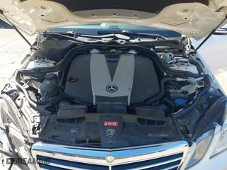 2011 Mercedes-Benz E-Class E 350 Luxury BlueTEC with VIN WDDHF2EB6BA505602, listed as a IAAI auction lot 41859128 with 114,146 mi miles. Bid and sale history available at carsss.com. Image 10.