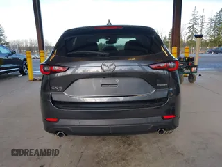 2024 Mazda CX-5 2.5 S Preferred Package with VIN JM3KFBCL1R0428883, listed as a IAAI auction lot 41755898 with 7,386 mi miles. Bid and sale history available at carsss.com. Image 17.
