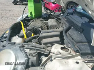 2011 MINI Hardtop with VIN WMWSU3C5XBTX95546, listed as a IAAI auction lot 42475756 with 125,873 mi miles and . Bid and sale history available at DreamBid. Image 20.