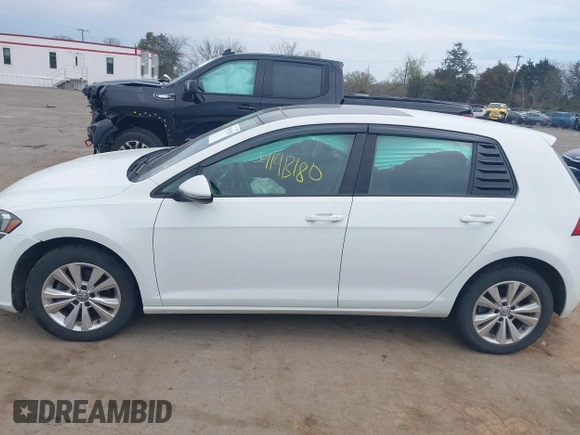 2020 Volkswagen Golf TSI z VIN 3VWG57AU0LM004011, wystawiony jako IAAI lot #41913180 z przebiegiem 111 157 mil mil oraz . Historia ofert i sprzedaży dostępna na DreamBid. Obrazek 14.