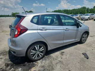 2018 Honda Fit EX with VIN 3HGGK5H8XJM717991, listed as a Copart auction lot 62086665 with 60,763 mi miles and Salvage title. Bid and sale history available at DreamBid. Image 3.