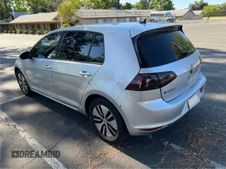 2015 Volkswagen Golf SEL Premium z VIN WVWPP7AUXFW911575, wystawiony jako Copart lot #61272935 z przebiegiem 121 919 mil mil oraz Czysty tytuł • Clean title. Historia ofert i sprzedaży dostępna na DreamBid. Obrazek 3.