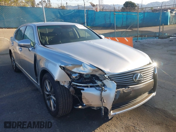 2014 Lexus LS 460 with VIN JTHBL5EF2E5132342, listed as a IAAI auction lot 41824998 with 75,301 mi miles and . Bid and sale history available at DreamBid. Image 1.