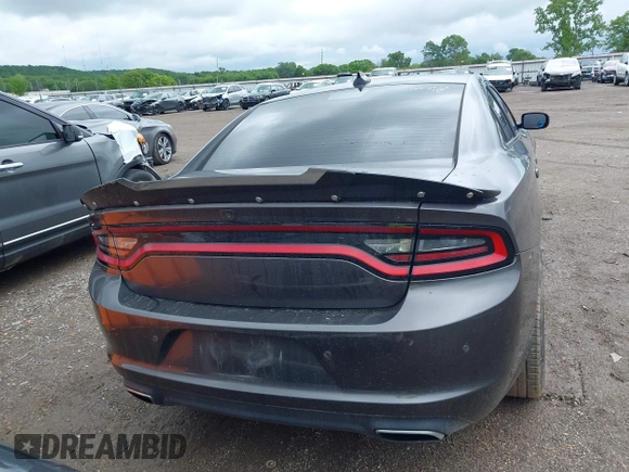 2017 Dodge Charger R/T z VIN 2C3CDXCTXHH667525, wystawiony jako IAAI lot #42212425 z przebiegiem 88 170 mil mil oraz . Historia ofert i sprzedaży dostępna na DreamBid. Obrazek 17.
