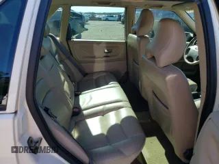 2000 Volvo S70 z VIN YV1LS61J4Y2625884, wystawiony jako Copart lot #82885414 z przebiegiem Nie podano mil oraz Szkody całkowita. Historia ofert i sprzedaży dostępna na DreamBid. Obrazek 10.