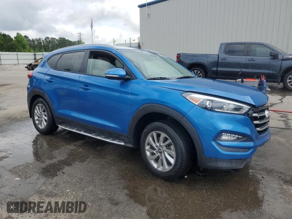 2018 Hyundai Tucson SEL z VIN KM8J3CA42JU793046, wystawiony jako Copart lot #54125905 z przebiegiem 28 370 mil mil oraz Szkoda całkowita • Salvage title. Historia ofert i sprzedaży dostępna na DreamBid. Obrazek 4.
