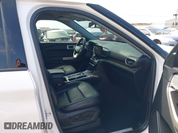 2021 Ford Explorer Limited with VIN 1FMSK8FH9MGC09079, listed as a IAAI auction lot 41645968 with 38,363 mi miles. Bid and sale history available at carsss.com. Image 5.