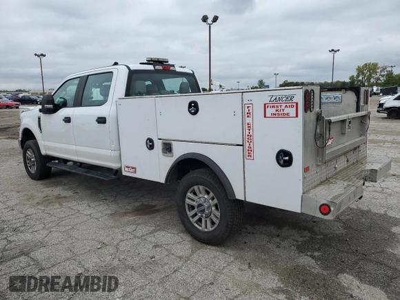 2019 Ford Super Duty F-250 SRW XL with VIN 1FD7W2B60KEG54489, listed as a Copart auction lot 68541834 with 96,029 mi miles and Salvage Title. Bid and sale history available at carsss.com. Image 2.