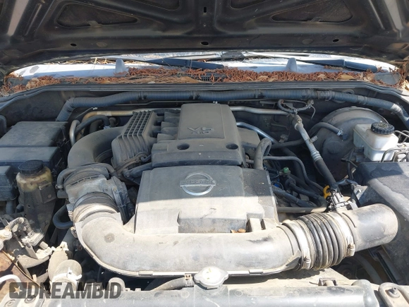 2006 Nissan Pathfinder SE z VIN 5N1AR18U16C628143, wystawiony jako IAAI lot #42113411 z przebiegiem 254 889 mil mil oraz . Historia ofert i sprzedaży dostępna na DreamBid. Obrazek 10.