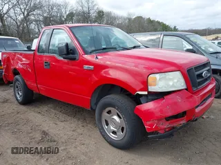 2005 Ford F-150 XL with VIN 1FTRF12W65KC68608, listed as a IAAI auction lot 41917430 with 999,999 mi miles. Bid and sale history available at carsss.com. Image 1.