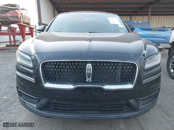 2020 Lincoln Nautilus Reserve with VIN 2LMPJ6K95LBL24977, listed as a IAAI auction lot 41141737 with 56,641 mi miles. Bid and sale history available at carsss.com. Image 12.