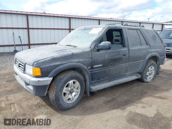 1996 Honda Passport z VIN 4S6CM58V7T4413421, wystawiony jako IAAI lot #41870561 z przebiegiem 221 905 mil mil oraz . Historia ofert i sprzedaży dostępna na DreamBid. Obrazek 2.