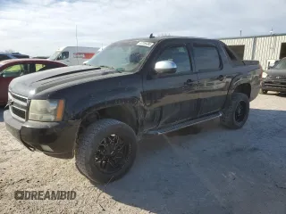 2007 Chevrolet Avalanche LTZ with VIN 3GNFK12397G284081, listed as a Copart auction lot 47256385 with 385,460 mi miles and Salvage Title. Bid and sale history available at carsss.com. Image 1.