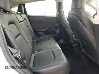 2022 Tesla Model Y Performance с VIN 7SAYGDEF4NF403784, выставлен на аукционе Copart как лот 53392595 с пробегом 51 023 миль миль и Списание • Salvage title. История ставок и продаж доступна на DreamBid. Изображение 11.