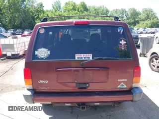 2001 Jeep Cherokee Sport with VIN 1J4FF48S51L516712, listed as a IAAI auction lot 42247399 with 323,576 mi miles and . Bid and sale history available at DreamBid. Image 17.