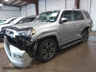 2018 Toyota 4Runner SR5 with VIN JTEBU5JR6J5516368, listed as a IAAI auction lot 41483373 with 81,984 mi miles. Bid and sale history available at carsss.com. Image 19.