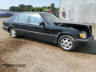 1999 Mercedes-Benz S-Class with VIN WDBGA51G0XA421692, listed as a Copart auction lot 70390134 with 168,234 mi miles and Clean Title. Bid and sale history available at carsss.com. Image 4.