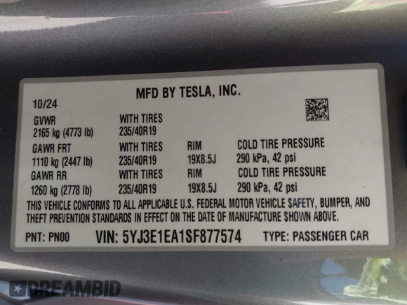 2025 Tesla Model 3 Long Range z VIN 5YJ3E1EA1SF877574, wystawiony jako IAAI lot #41891632 z przebiegiem 2 914 mil mil oraz . Historia ofert i sprzedaży dostępna na DreamBid. Obrazek 9.