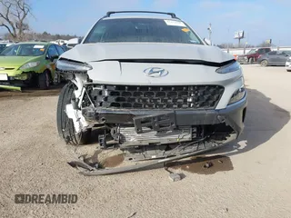 2022 Hyundai Kona Limited with VIN KM8K53A3XNU795476, listed as a IAAI auction lot 41172280 with 13,684 mi miles. Bid and sale history available at carsss.com. Image 12.