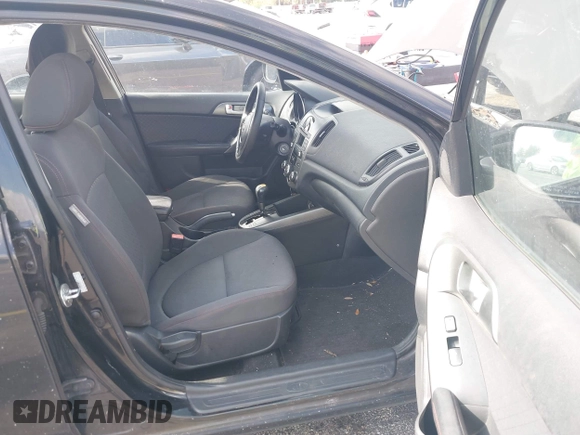2010 Kia Forte SX с VIN KNAFW4A31A5310586, выставлен на аукционе IAAI как лот 41964278 с пробегом Не указан миль и . История ставок и продаж доступна на DreamBid. Изображение 5.