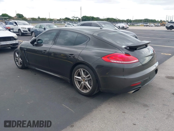 2015 Porsche Panamera 4 с VIN WP0AA2A71FL002436, выставлен на аукционе IAAI как лот 42479904 с пробегом 64 750 миль миль и . История ставок и продаж доступна на DreamBid. Изображение 3.