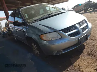 2003 Dodge Caravan Sport with VIN 2D4GP44L23R382082, listed as a IAAI auction lot 41702157 with 137,569 mi miles. Bid and sale history available at carsss.com. Image 1.